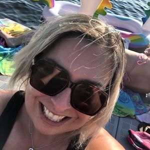 Meet your Posher, Dianne